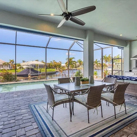 Villa 3605 Towhee